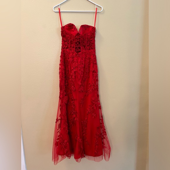 Prom/formal dress- camille la vie, red lace + tulle. hemmed to fit 5”2 person - Picture 2 of 7